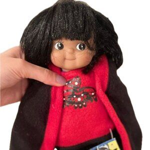 NEW WITH TAG Vintage 1998 Native American Salish Doll 9.5” Tall Red Black Thunde